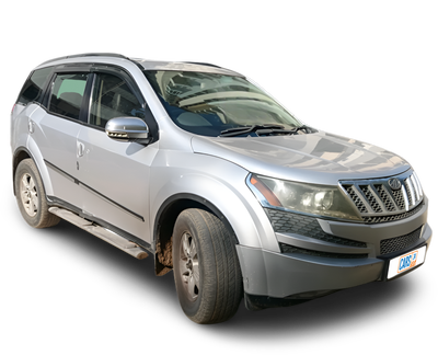 Mahindra XUV500-img